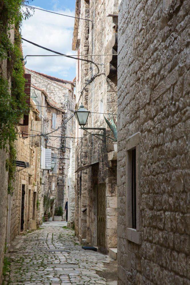 Guesthouse Ana Trogir Old Town Екстер'єр фото