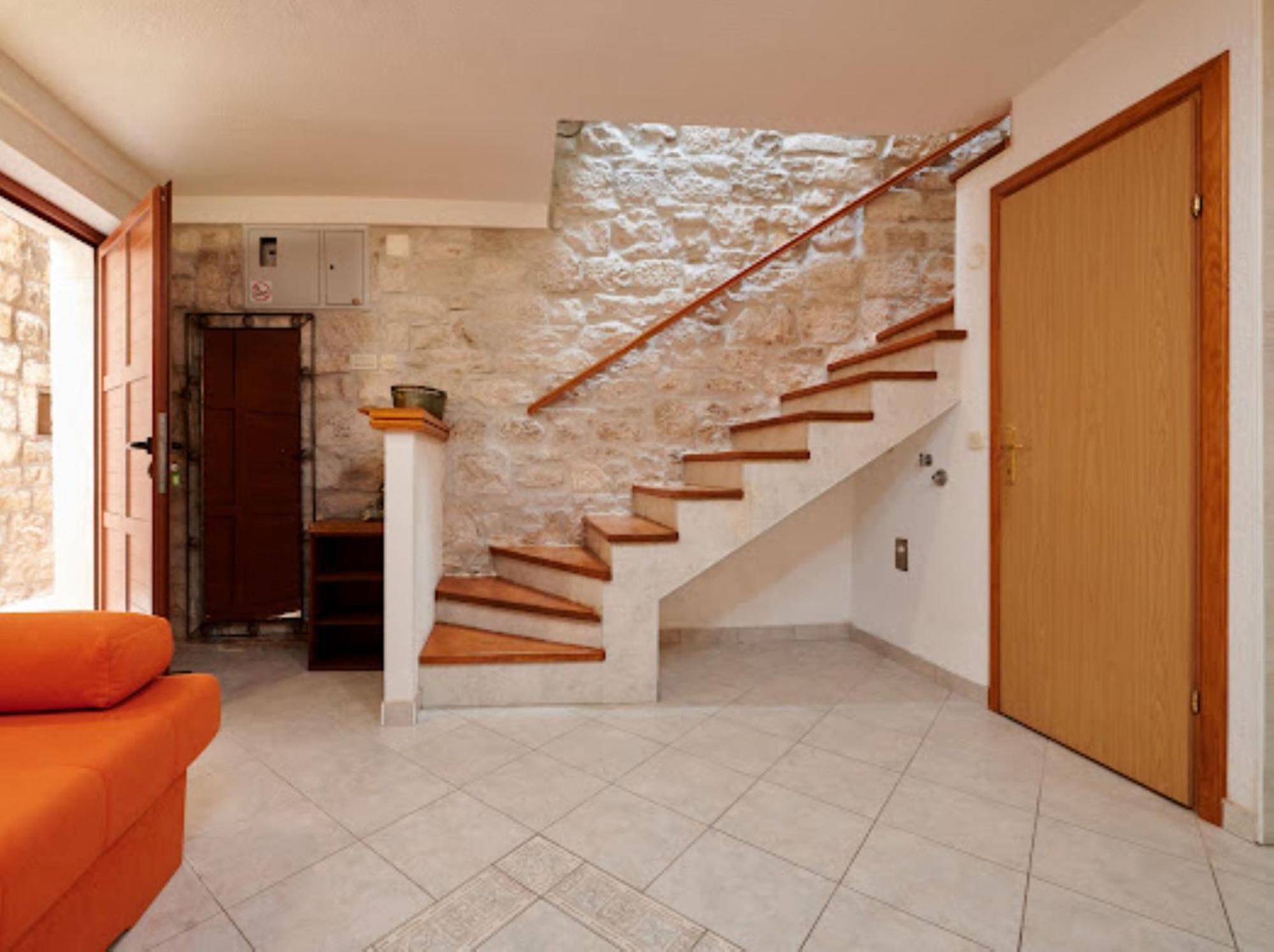 Guesthouse Ana Trogir Old Town Екстер'єр фото